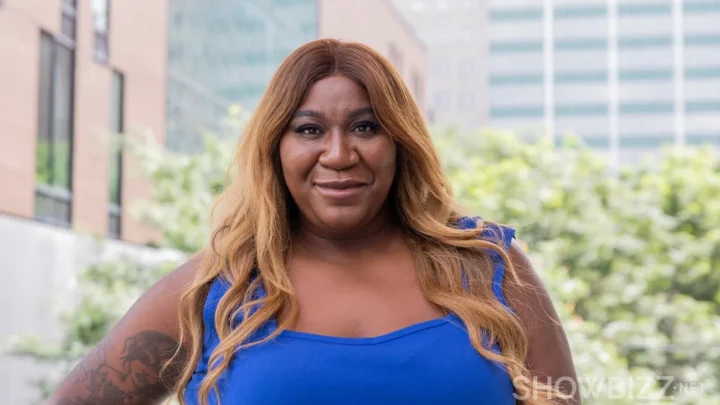 Mélissa Bédard Biography: Tv Shows, Age, Net Worth, Height, Partner, Songs, Awards, Brothers