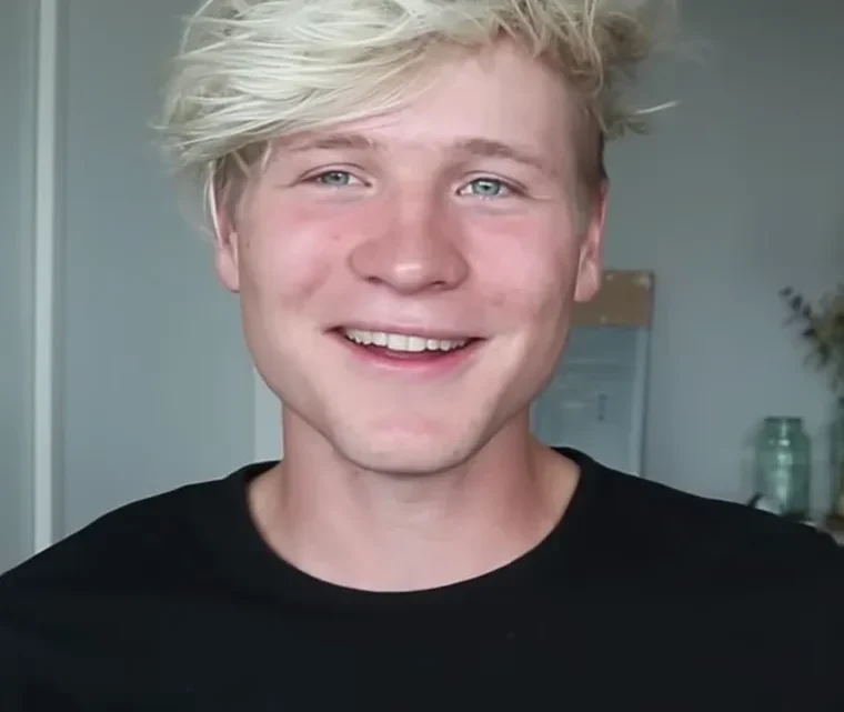 Kelvin Boerma Biography: Wife, Religion, Height, YouTube, Net Worth, Age, Parents, Ethnicity