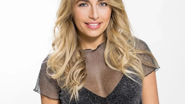 Shelly Sterk Biography: Tv Shows, Age, Height, Ethnicity, Parents, Instagram, Net Worth