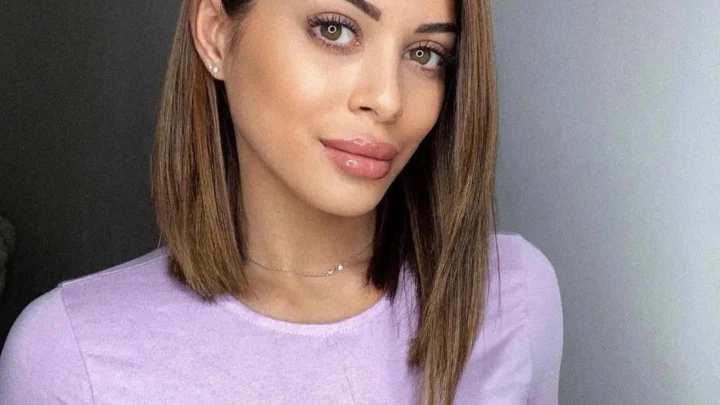 Manon Van Biography: Instagram, Net Worth, Age, Height, Ethnicity, Parents, Siblings