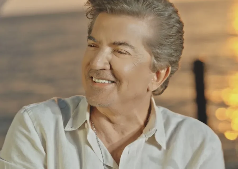 Walid Toufic Bio: Wife, Albums, Age, Kids, Net Worth, Career, Songs, Height, YouTube