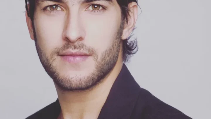 Juan Pablo Gil Biography: Ethnicity, Movies, Instagram, Net Worth, Awards, Parents, Daughter