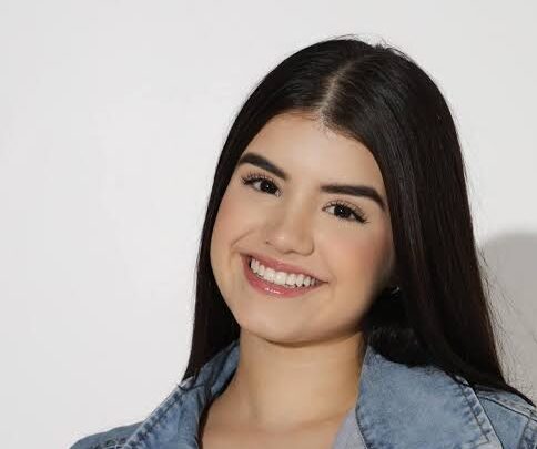 Carol Chamberlain Biography: YouTube, Net Worth, Age, Height, Ethnicity, Movies, Awards, Parents