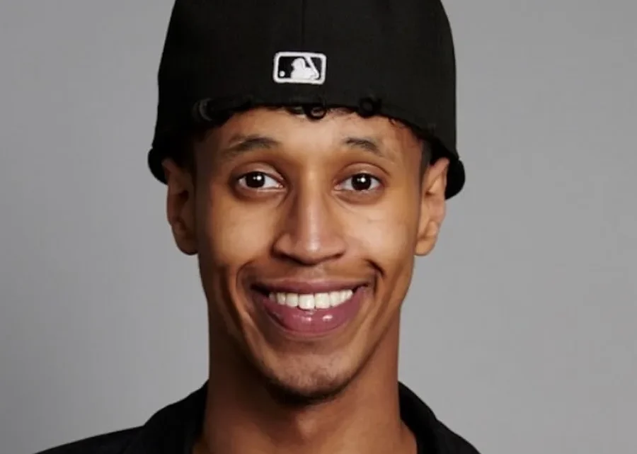 Max Khadar Biography: Ethnicity, Age, TikTok, Parents, Height, Net Worth, Girlfriend