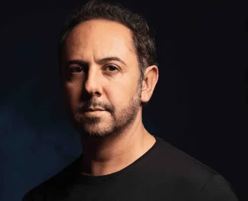 Humberto Busto Biography: Ethnicity, Parents, Movies, Religion, Age, Height, Net Worth, Awards