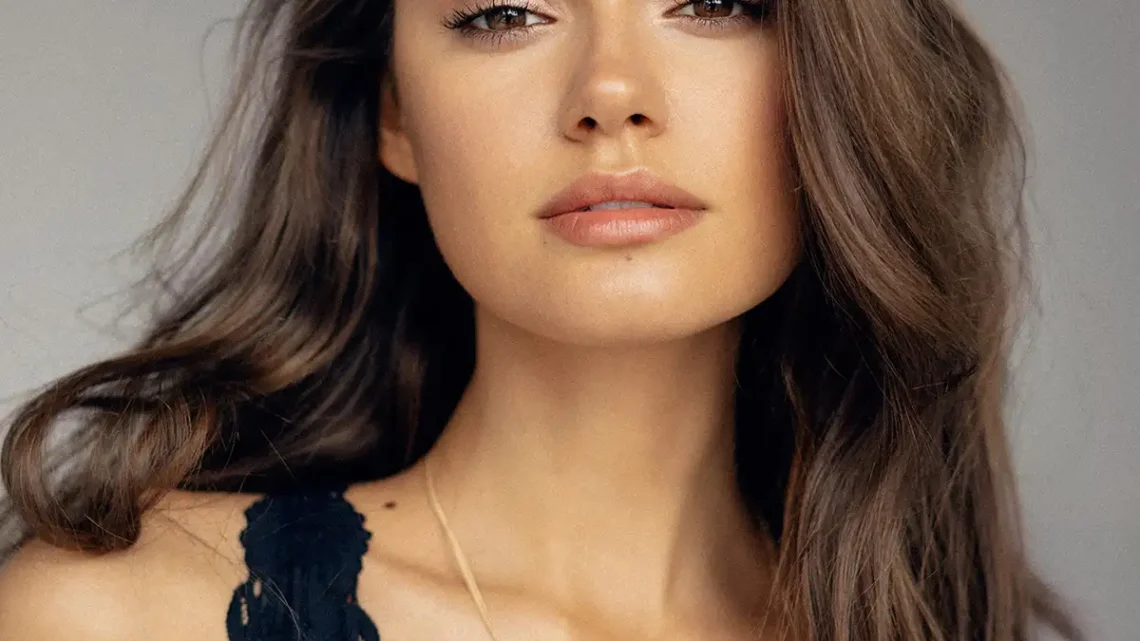 Katya Golden Bio: Age, Instagram, Cosmetics Brand, Net Worth, Instagram, Height, Boyfriend