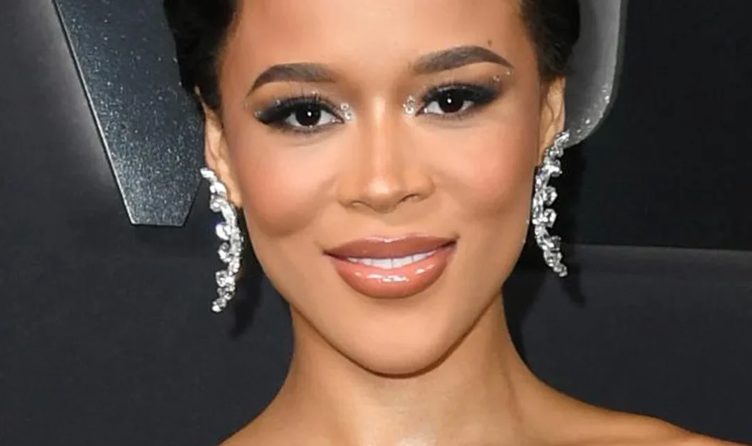 Serayah McNeill Biography: Partner, Age, Songs, Height, Ethnicity, Movies, Parents