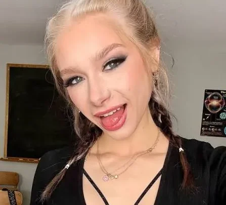 Haley Spades Biography: Height, Net Worth, Age, Boyfriend, Adult Films, Parents, Instagram, Nationality