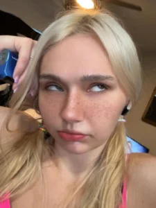 Mia Kay