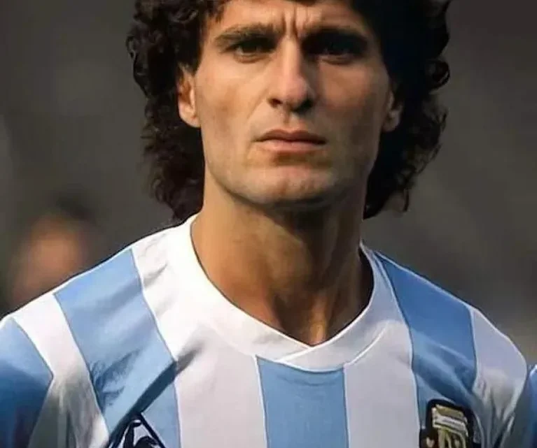 Oscar Ruggeri Biography: World Cup, Wife, Kids, Age, Net Worth, Club, Career, Height, Awards