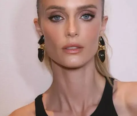Kate Bock Biography: Age, Husband, Children, Height, Net Worth, Parents, Career, Awards