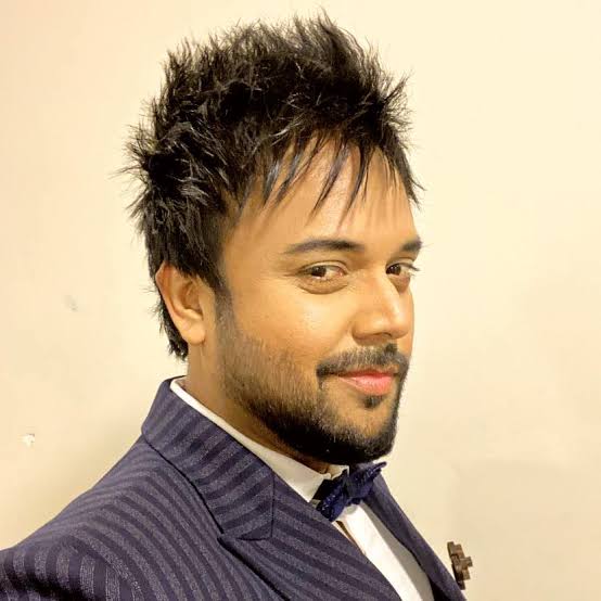 Pubudu Chathuranga Biography: Age, Wife, Children, Height, Net Worth, Parents, Movies & TV Shows, Awards