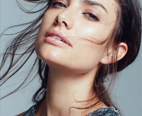 Lauren Mellor Biography: Age, Boyfriend, Height, Net Worth, Parents, Career, Magazine Features