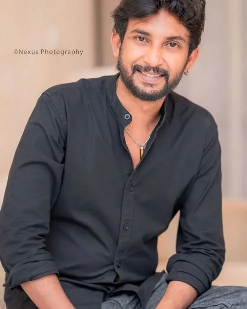 Kusal Maduranga Biography: Age, Girlfriend, Height, Net Worth, Parents, Movies & TV Shows, Awards