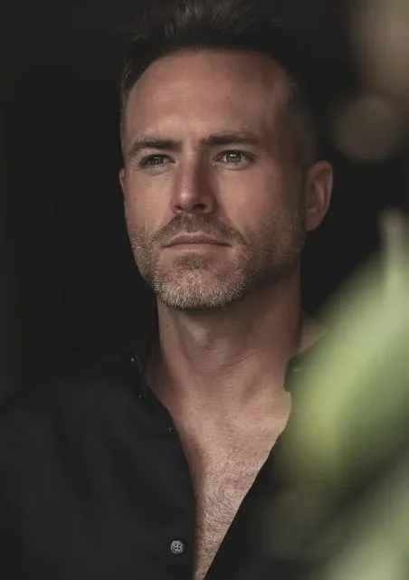 Erik Hayser Biography: Instagram, Net Worth, Age, Height, Ethnicity, Movies, Parents, Religion