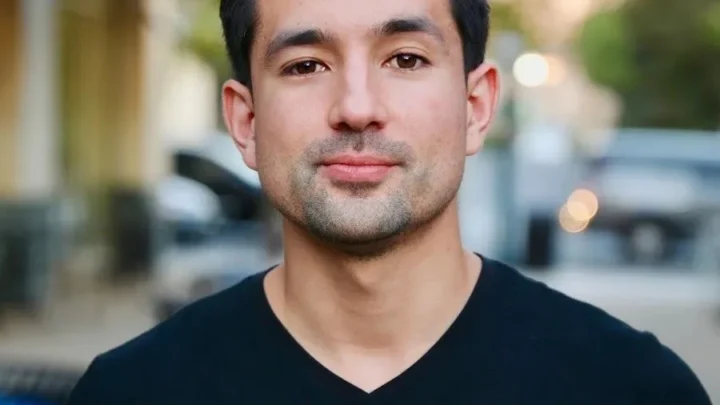 Jonathan Morrison Biography: Age, Fiancée, Height, Net Worth, Parents, YouTube, Career, Wiki