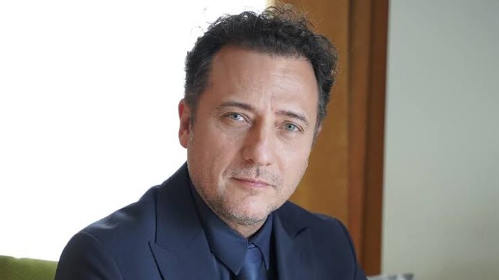 Yigit Ozsener Biography: Height, Age, Wife, Net Worth, Parents, Movies & TV Shows, Career