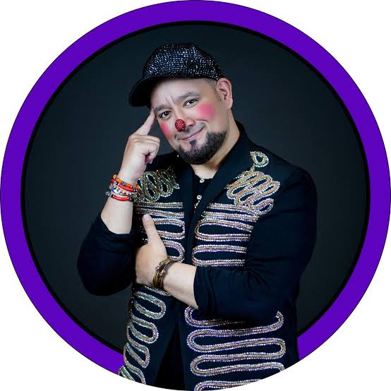 Raúl Gasca Biography: Age, Net Worth, Parents, Circus, Songs, Height, Family Legacy, Wife