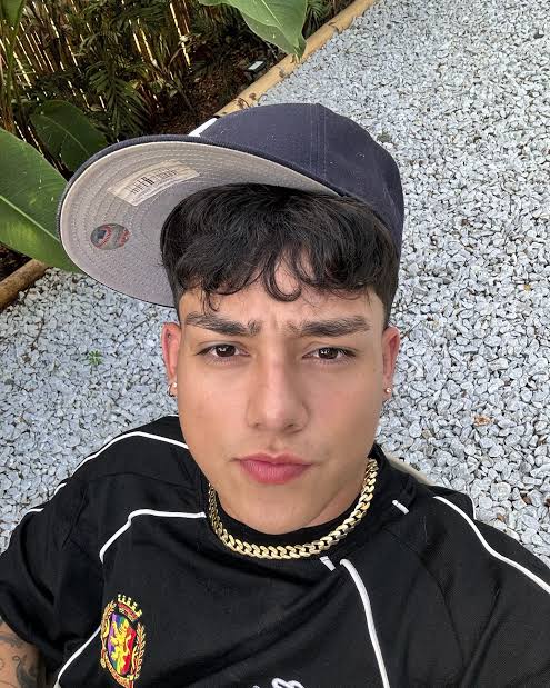 El Gomez Biography: Age, Parents, Net Worth, Bike, Career, Instagram, Girlfriend, Wiki