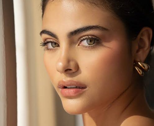 Sara Orrego Biography: Age, Net Worth, Songs, Career, Instagram, Height, Parents, Boyfriend