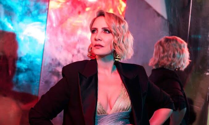 Claire Richards Biography: Awards, Tours, Age, Net Worth, Husband, Kids, Height, Songs & Albums, YouTube