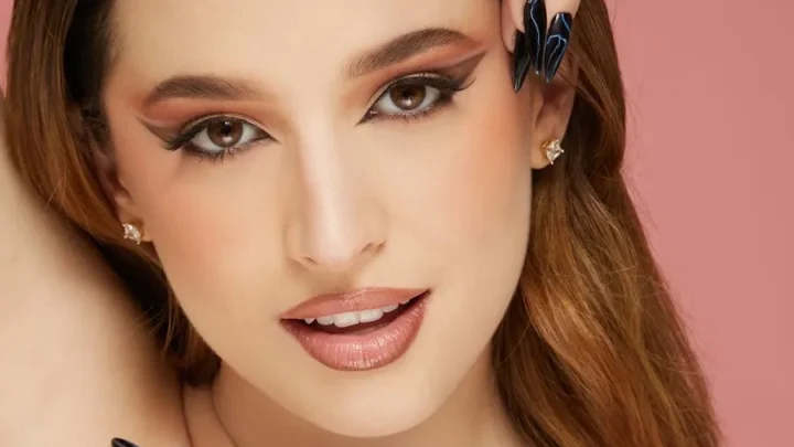 Laura Mejia Biography: Age, Height, Boyfriend, Net Worth, YouTube, TikTok, Nationality