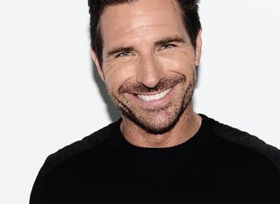 Ed Quinn Biography: Wife, Age, Height, Net Worth, Movies & TV Shows, Eureka, Musician