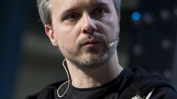 Juan Gómez-Jurado Biography: Awards, Instagram, Parents, Height, Age, Net Worth, Books