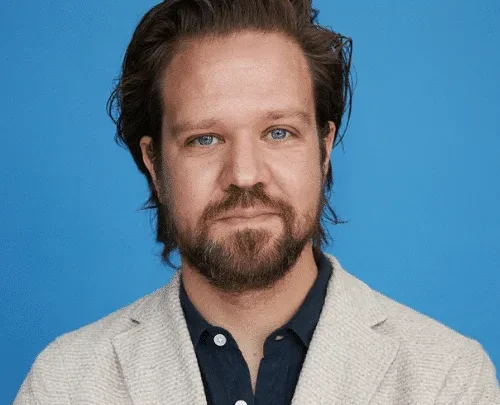 Thomas Warberg Biography: Books, Age, Height, Ethnicity, Parents, Instagram, Movies, Net Worth