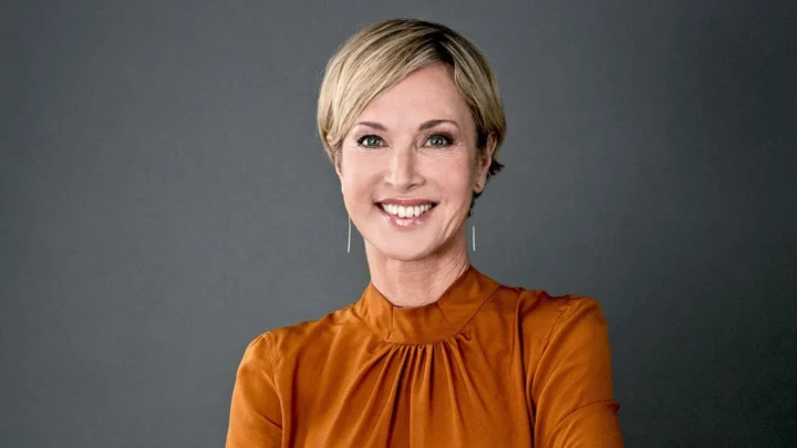 Natasja Crone Biography: Ethnicity, Parents, TV Shows, Religion, Husband, Net Worth, Age, Children