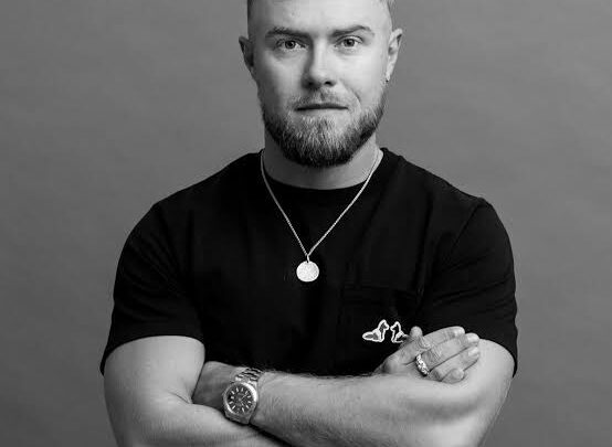 Peter Falktoft Biography: Wife, Net Worth, TV Shows, Age, Parents, Ethnicity, Awards, Religion