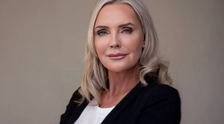 Janni Ree Biography: Age, TV Shows, Religion, Net Worth, Husband, Books, Instagram, Children