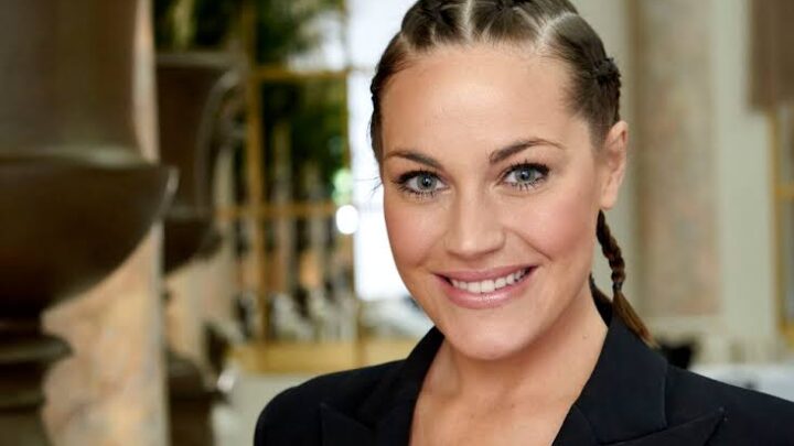 Amalie Szigethy Biography: Instagram, Net Worth, Age, Songs, Height, Ethnicity, Movies