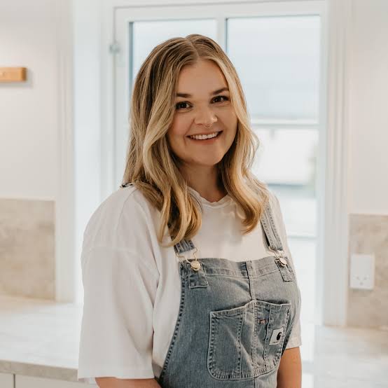 Liv Martine Biography: Instagram, Net Worth, Age, Height, Ethnicity, Awards, Parents, Husband