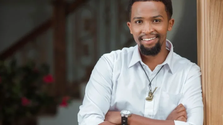 Pascal Tokodi Biography: Age, Net Worth, Wife, Height, Kids, Songs & Albums, Comedy, Movies, Awards