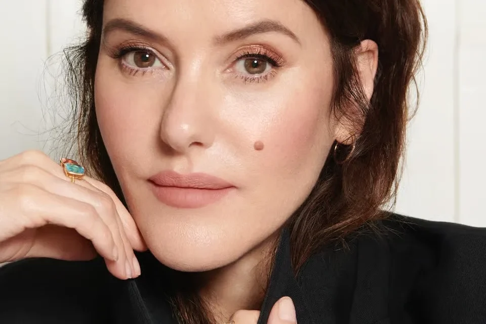 Lisa Eldridge Biography: Ethnicity, Parents, Instagram, Net Worth, Books, Height, YouTube