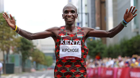 Eliud Kipchoge Biography: Age, Net Worth, Wife, Height, Records, Kids, Parents, Instagram, Awards