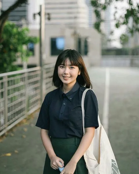 Ploy Sornarin Biography: Age, Parents, Siblings, Spouse, Movies, Height, Boyfriend, Net Worth, Wikipedia