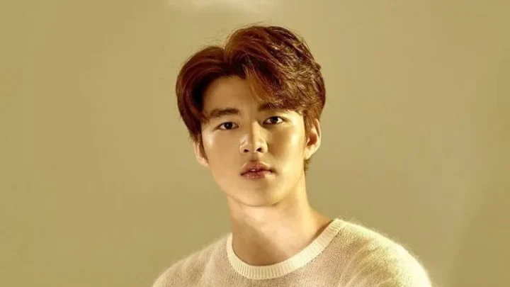 Meen Nichakoon Biography: Age, Parents, Siblings, Spouse, Movies, Height, Net Worth, Wikipedia