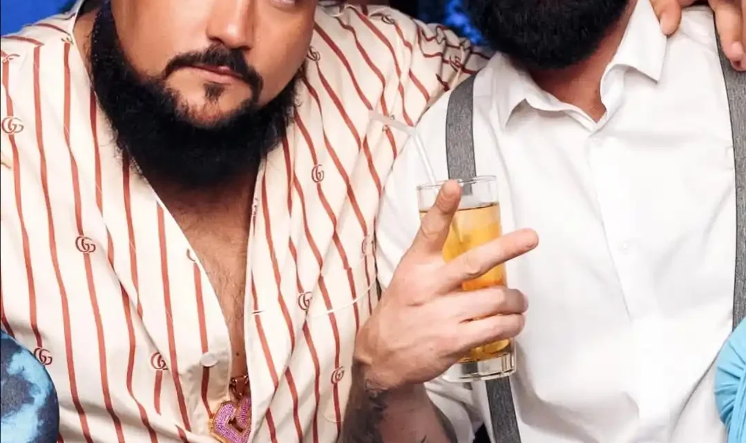 Charlie Sloth Biography: Net Worth, Wife, Parents, Children, Age, Height, Songs, Ethnicity