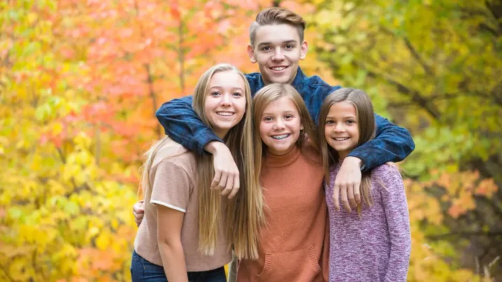 How to Foster Sibling Friendship And Manage Rivalry