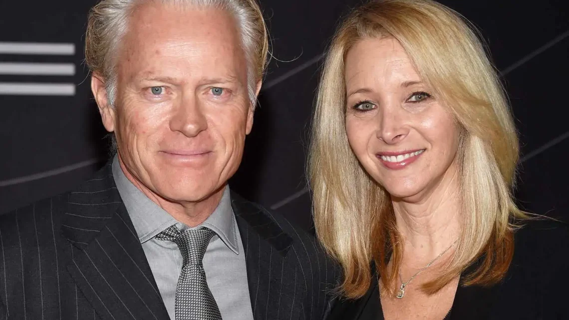 Lisa Kudrow’s Husband Michel Stern Biography: Age, Wedding, Net Worth, Wiki, Advertising Agency, Friends, Wife, Birthday, Son, Wife