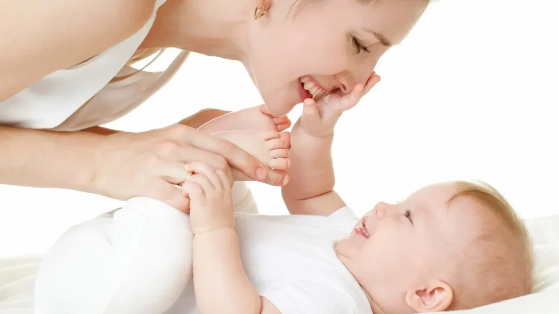 What Attachment Theory Predicts About Adult Romantic Relationships