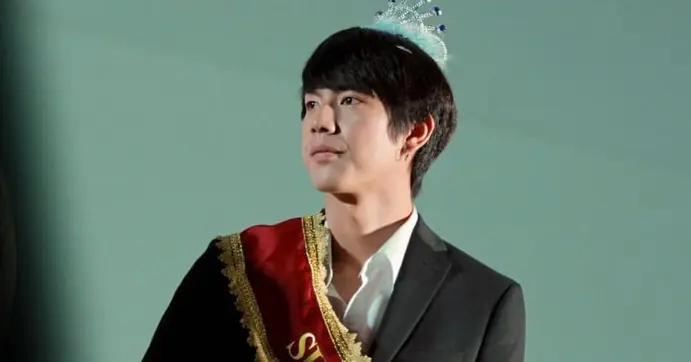 Norraphat Vilaiphan Biography: Movies, TV Show, YouTube, Height, Parents, Age, Net Worth, Siblings, Girlfriend