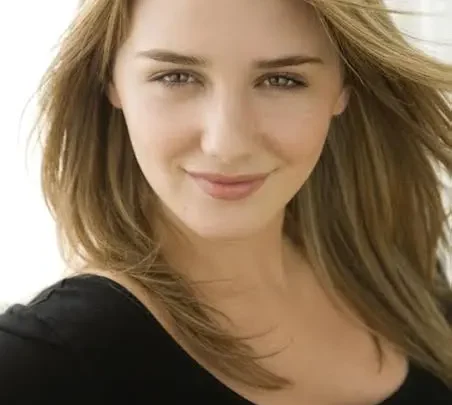 Addison Timlin Biography: Husband, Daughters, TV Series, Films, Height, Parents, Age, Net Worth, Siblings
