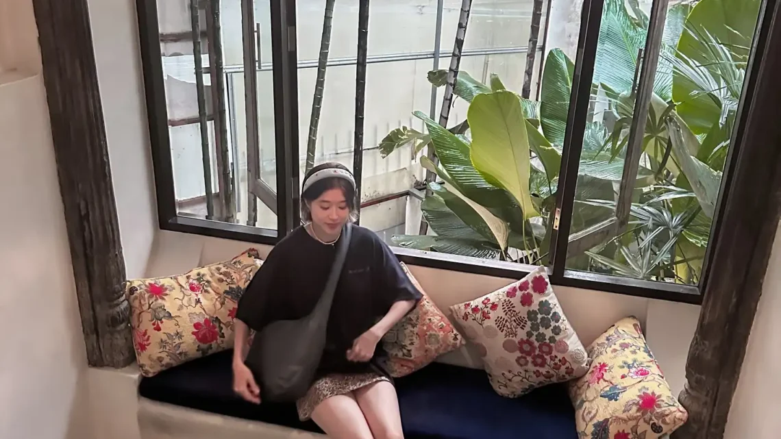 Jarinya Sirimongkolsakul Biography: Age, Net Worth, Siblings, Parents, Height, Boyfriend, Movies, Songs