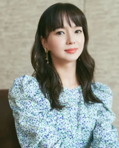 Mikako Tabe