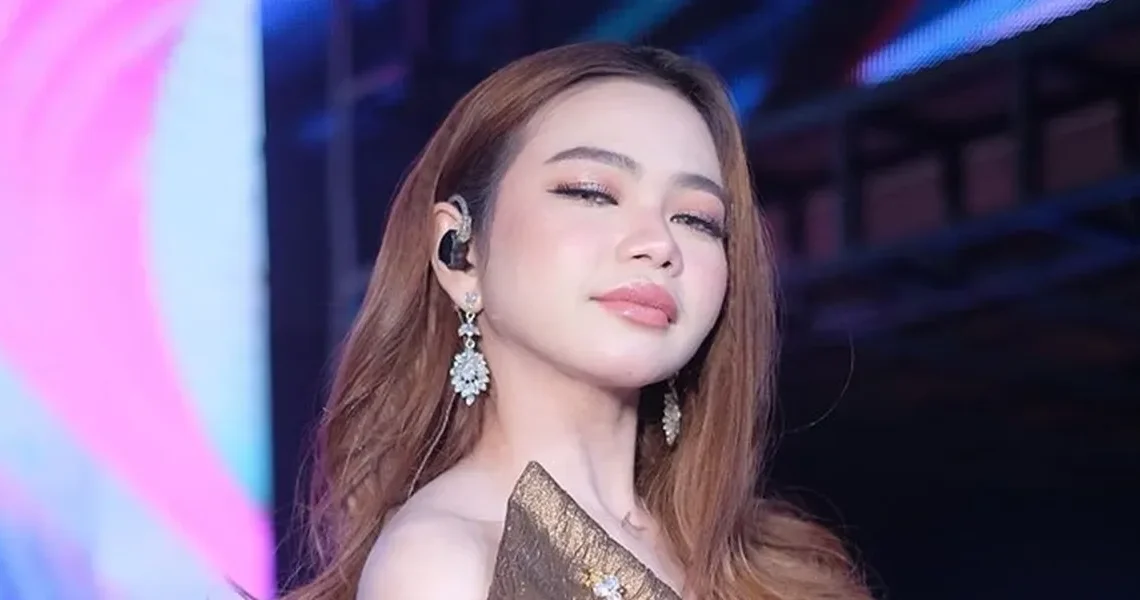 Putri Isnari Biography: Spouse, Net Worth, Instagram, Parents, Age