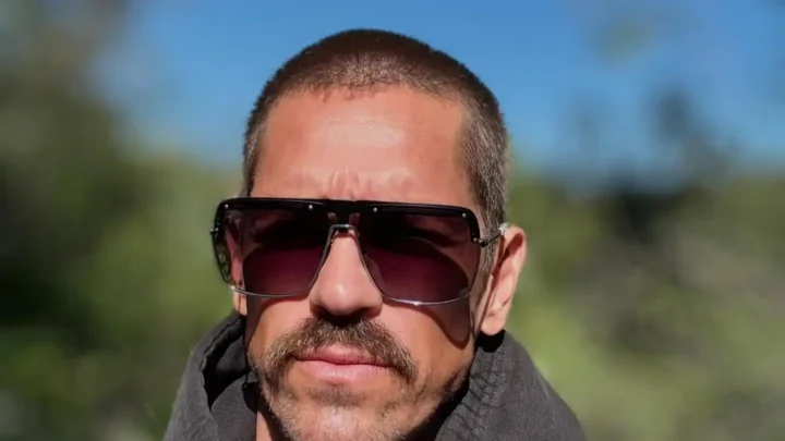 Steve Howey Biography: Ex-Wife, Kids, Movies, TV Series, Height, Parents, Age, Net Worth, Siblings