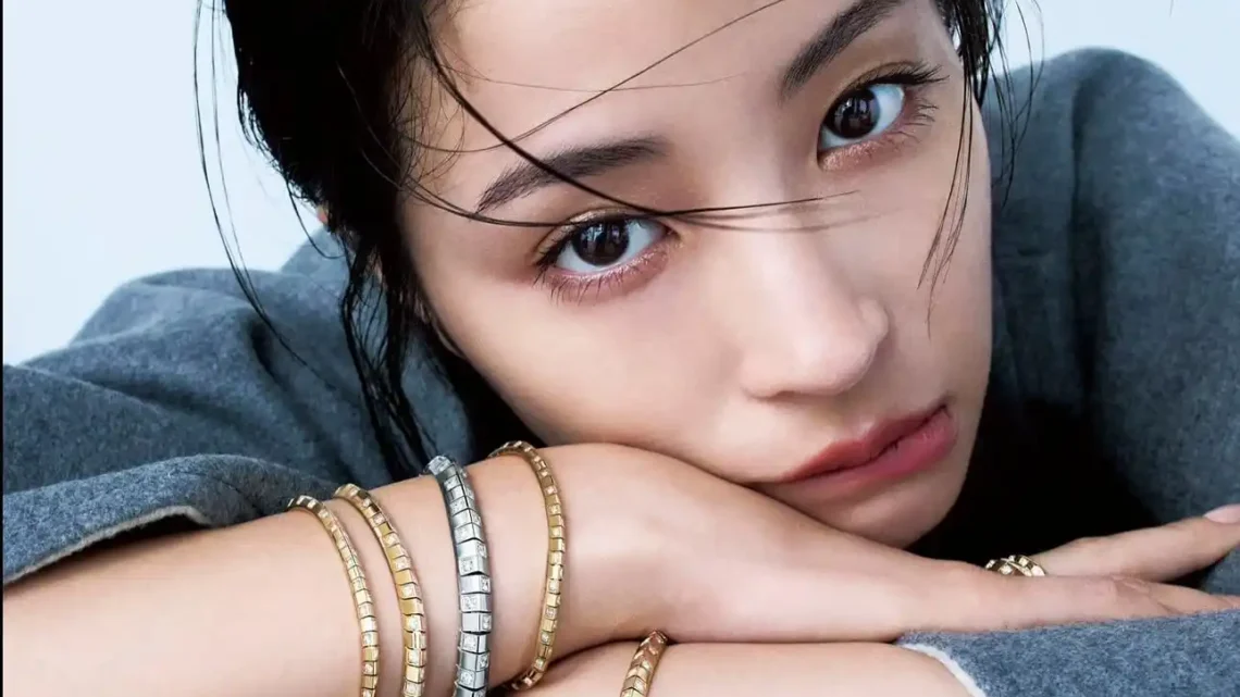 Suzu Hirose Biography: Age, Height, Parents, Net Worth, Siblings, Films, Voiced Movies, Boyfriend, Pictures